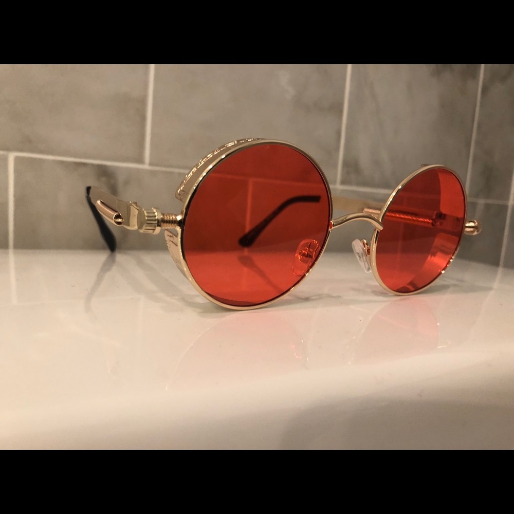 Retro Gold Framed Sunglasses